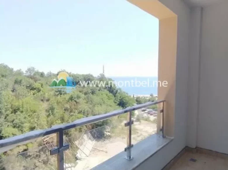 Wohnung 1 Schlafzimmer 44 m² Becici, Montenegro