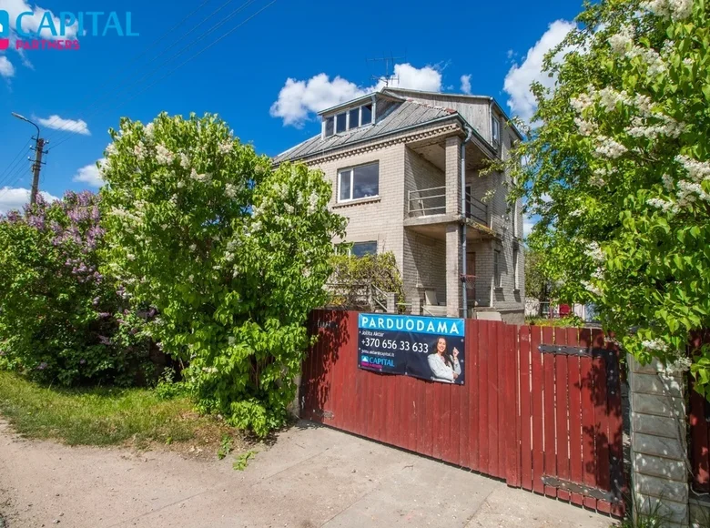 House 227 m² Neveronys, Lithuania