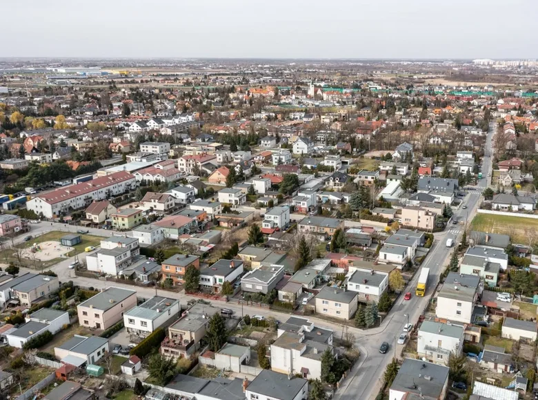 Дом 5 спален 229 м² Любонь, Польша