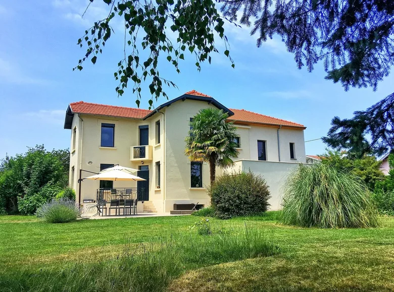 Casa 8 habitaciones 190 m² Senac, Francia