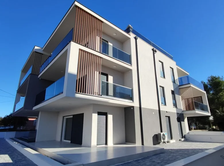 Apartment 264 m² Srima, Croatia