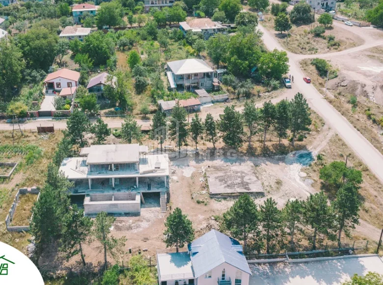 Land 2 500 m² Tbilisi, Georgia