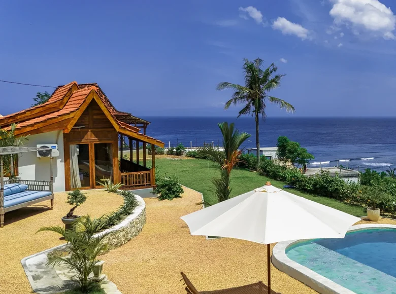 villa de 5 chambres 362 m² Batukandik, Indonésie