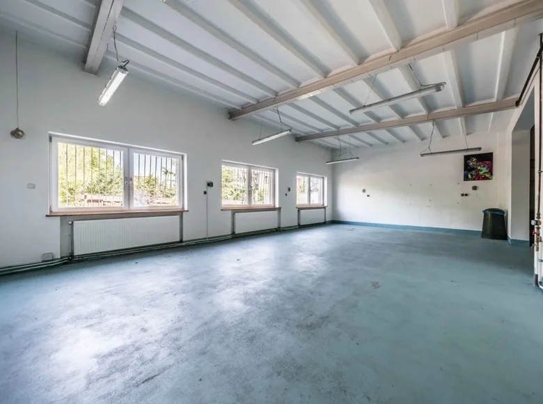 Tienda 120 m² en Przezmierowo, Polonia