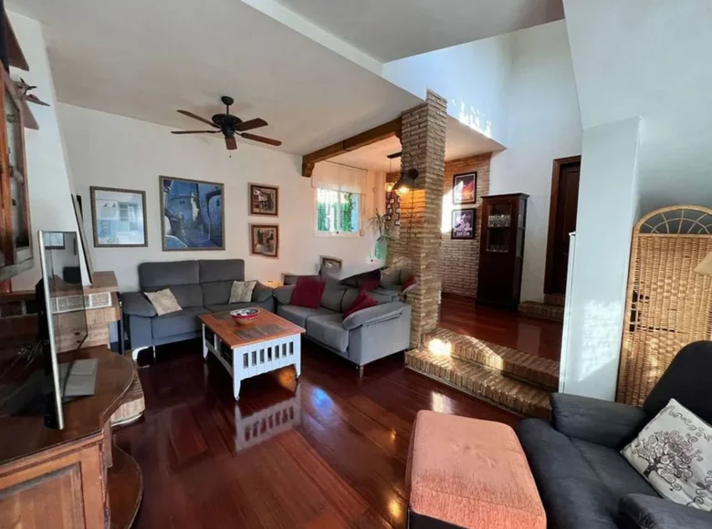 4 bedroom Villa 300 m² Mijas, Spain