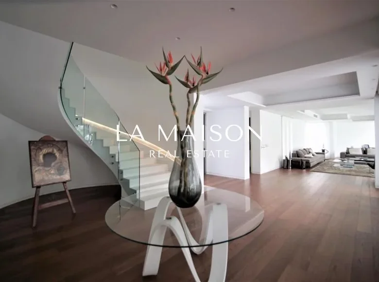 5 bedroom house 705 m² Anavargos, Cyprus