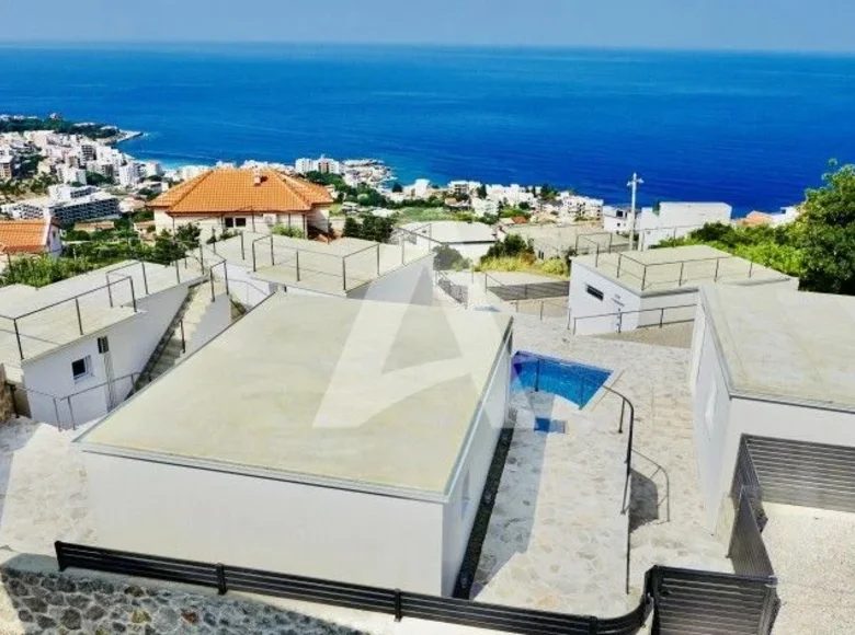 1 bedroom house  in Dobra Voda, Montenegro