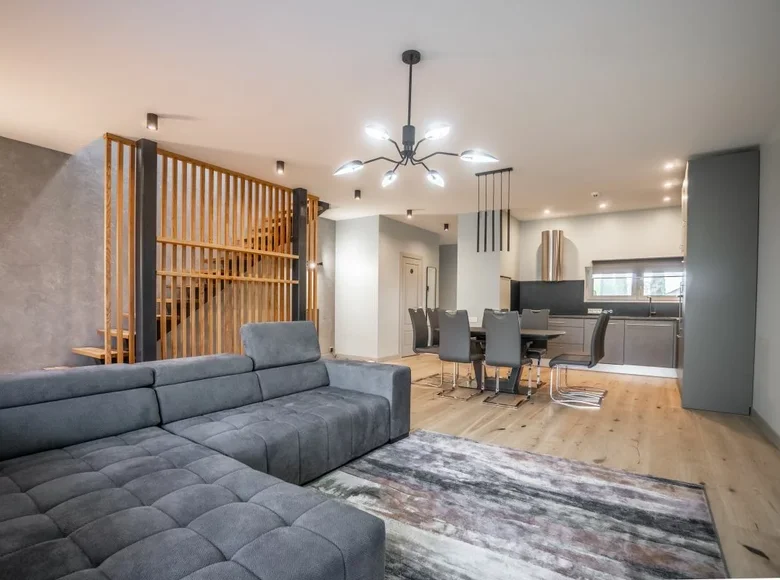 Casa 4 habitaciones 145 m² Marupe, Letonia