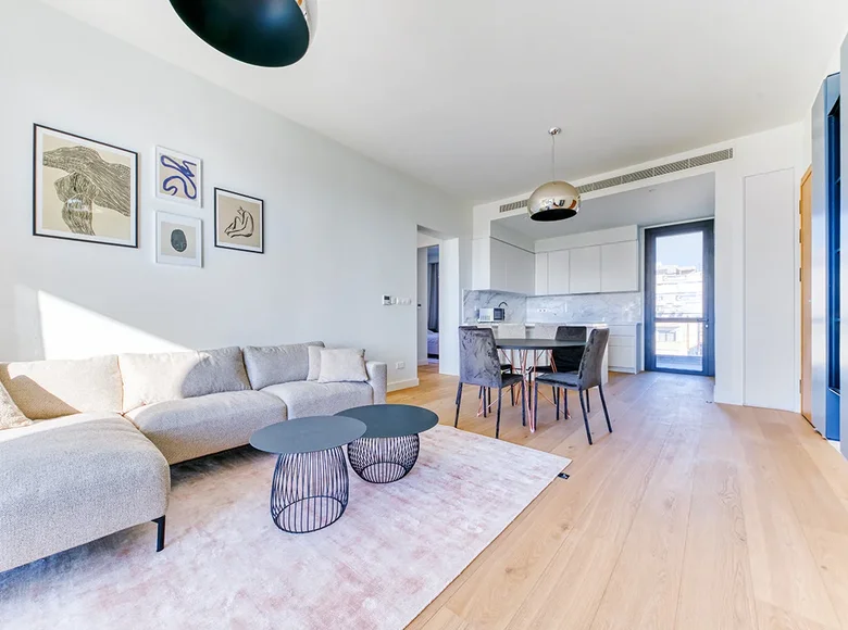 Mieszkanie 2 pokoi 90 m² w Jermasoja, Cypr