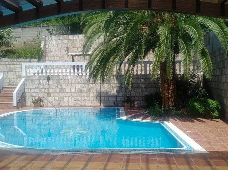 Willa 559 m² Petrovac, Czarnogóra