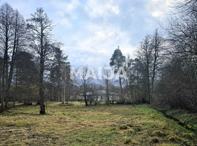 Atterrir  Baldone, Lettonie