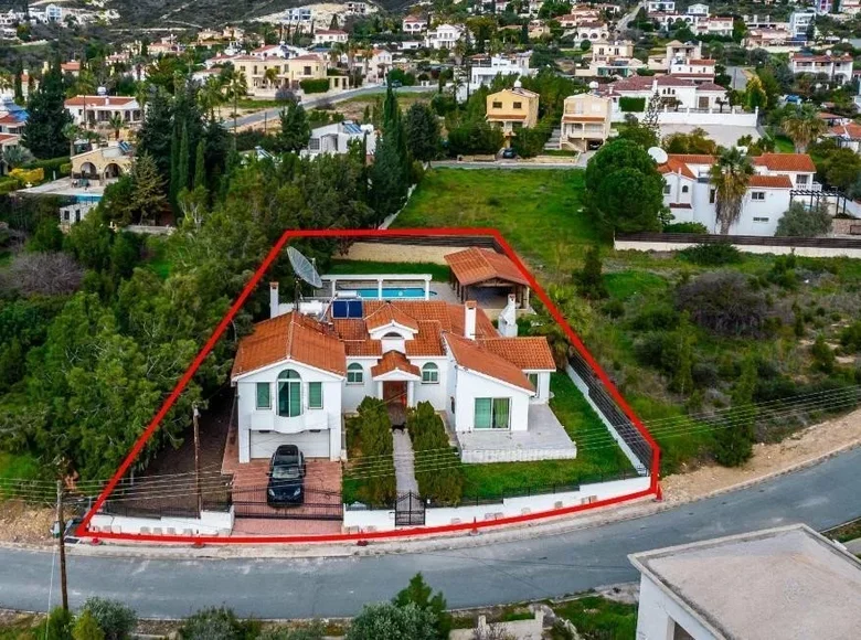 Dom 4 pokoi 280 m² Tala, Cypr