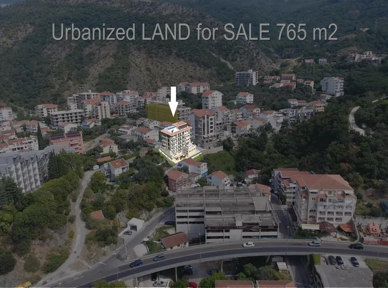 Atterrir 2 000 m² Becici, Monténégro