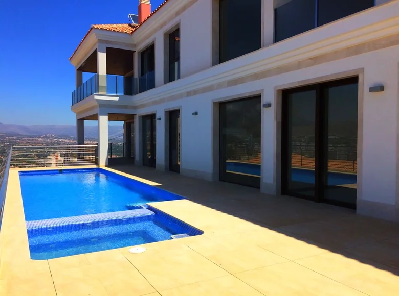 4 bedroom Villa 1 022 m² Benidorm, Spain