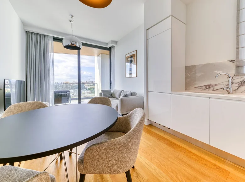 2 bedroom apartment 76 m² in Germasogeia, Cyprus