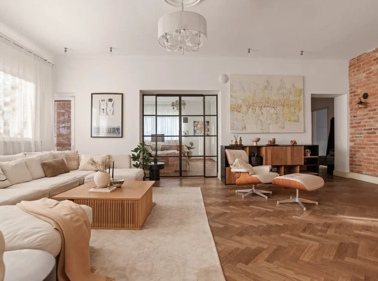 Квартира 4 комнаты 147 м² Познань, Польша