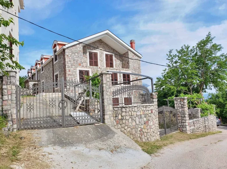 Особняк 8 комнат 787 м² Шушань, Черногория