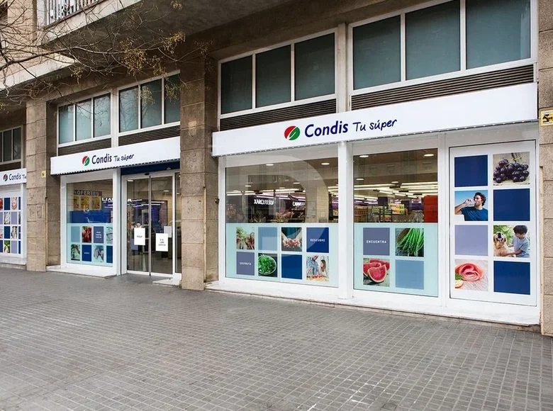 Geschäft 390 m² Barcelona, Spanien