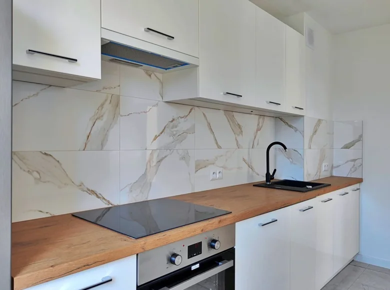 Квартира 3 комнаты 47 м² Варшава, Польша