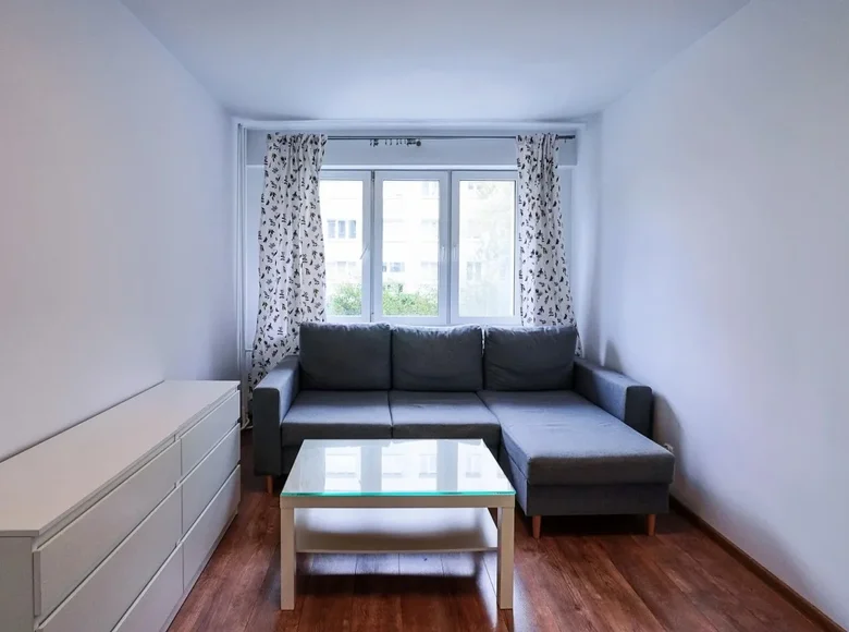2 room apartment 38 m² Poznan, Poland