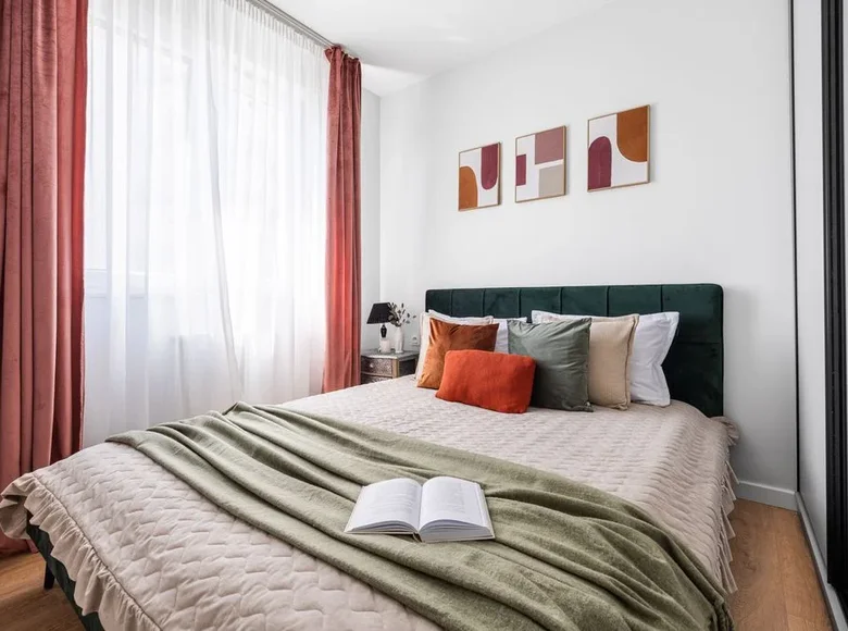 Mieszkanie 2 pokoi 44 m² Warszawa, Polska