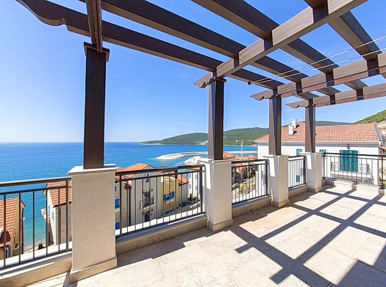Wohnung 1 Schlafzimmer 86 m² Lustica, Montenegro