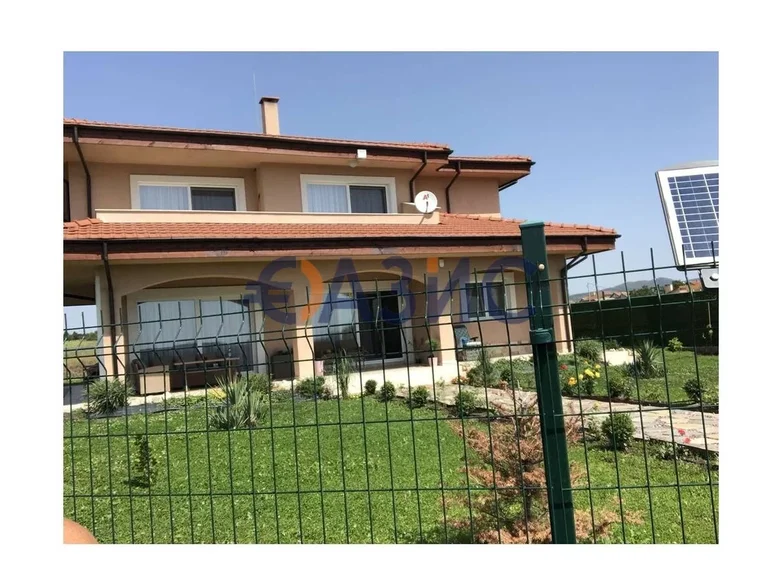 Дом 4 спальни 265 м² Burgas, Болгария