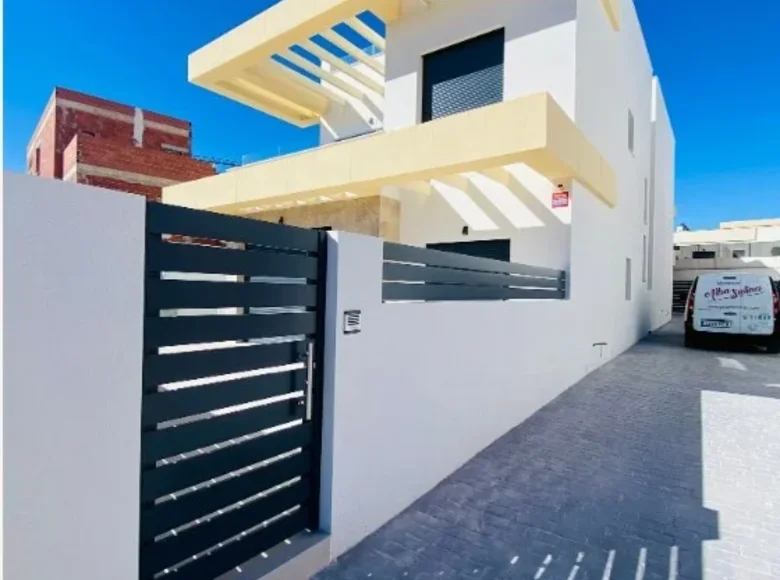3 bedroom villa 113 m² Los Montesinos, Spain