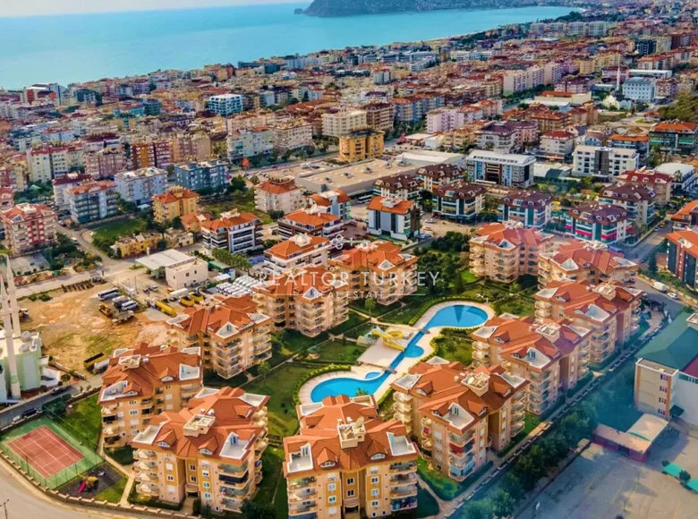 3 bedroom apartment 180 m² Oba, Turkey