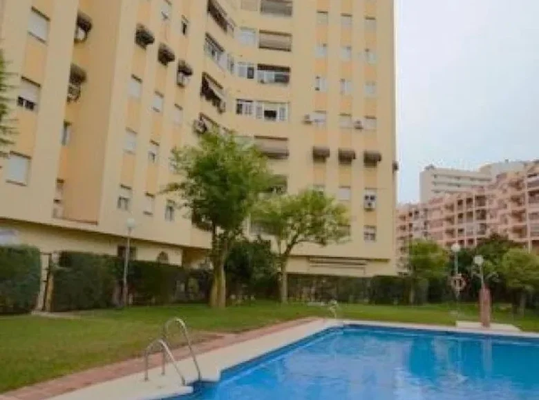 4 bedroom apartment 110 m² Torremolinos, Spain