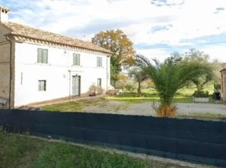 Maison 9 chambres 250 m² Terni, Italie