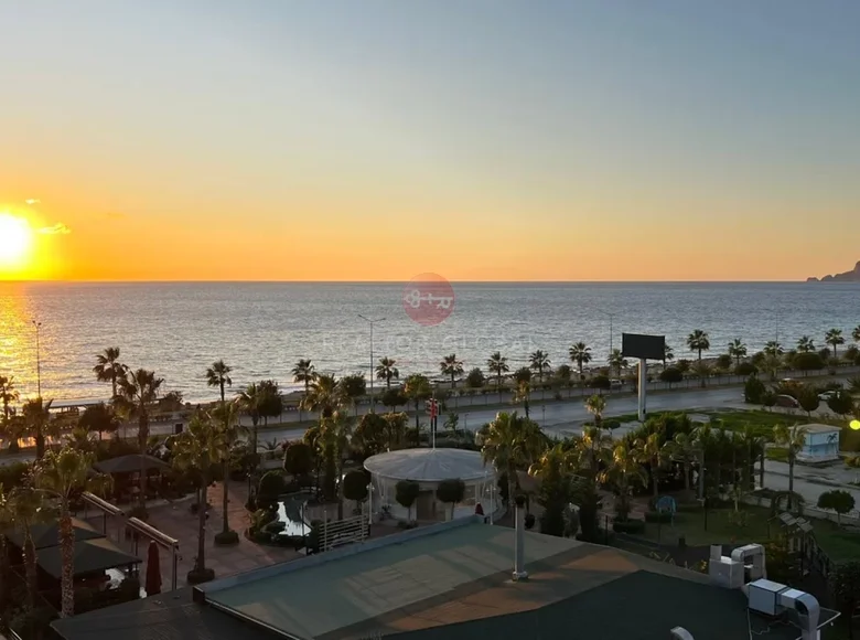 Квартира 1 комната 135 м² Кестель, Турция