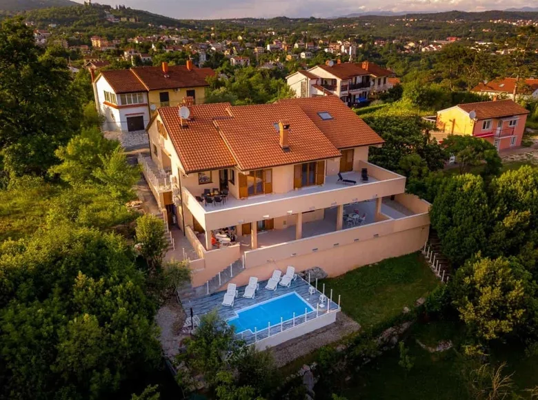 5 bedroom house 702 m² Grad Opatija, Croatia