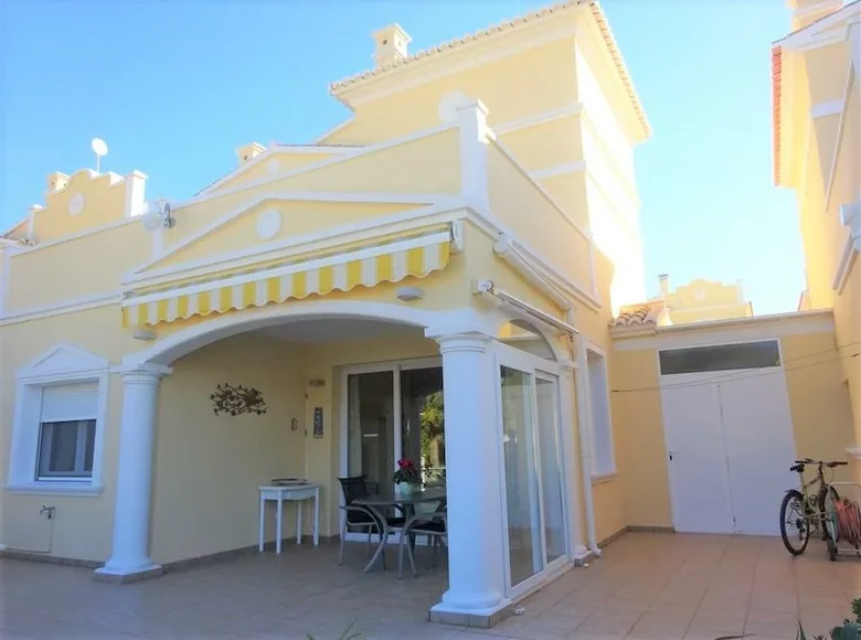 Бунгало 3 спальни  Кальпе, Испания