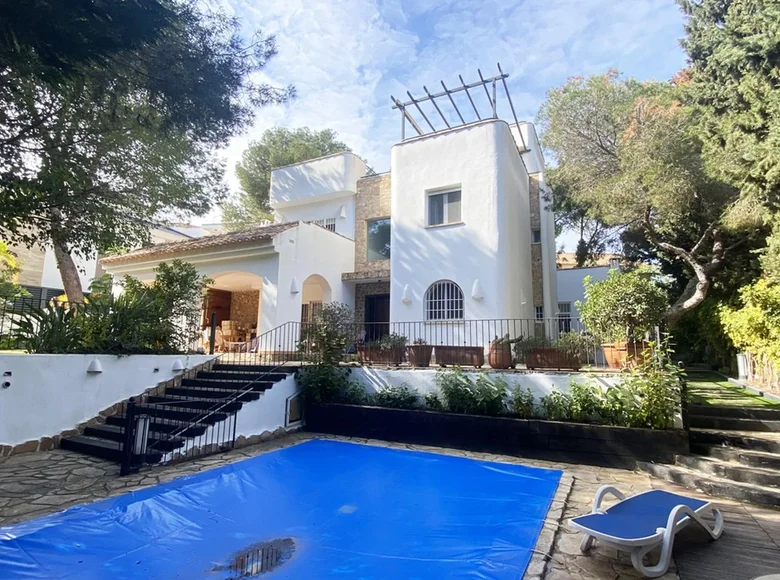 villa de 5 chambres 305 m² Izhevsk, Russie