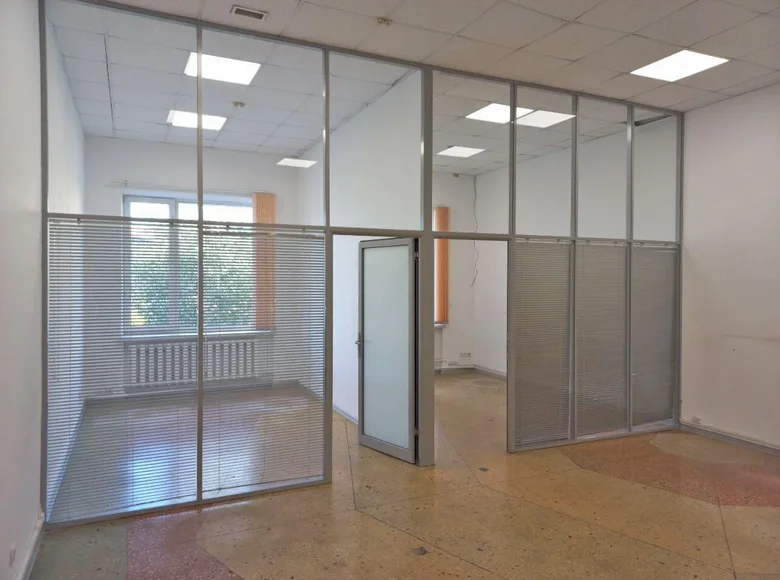 Офис 3 комнаты 50 м² в Минске, Беларусь