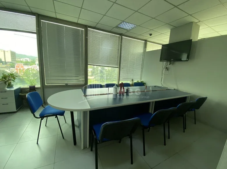 Коммерческое помещение 150 м² Тбилиси, Грузия