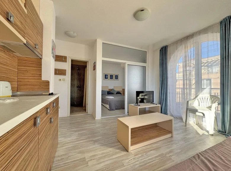 Mieszkanie 2 pokoi 40 m² Nesebyr, Bułgaria