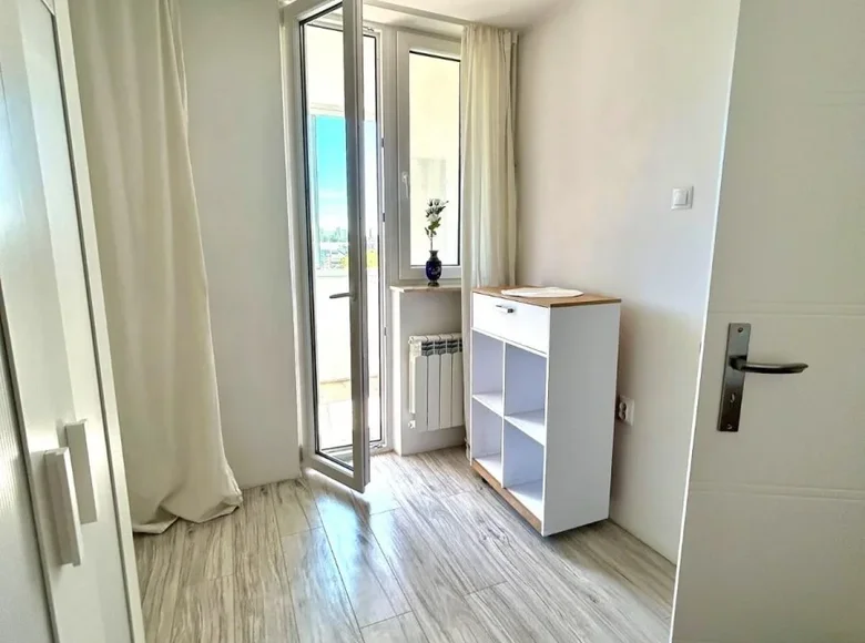 3 room apartment 49 m² Warsaw, Poland