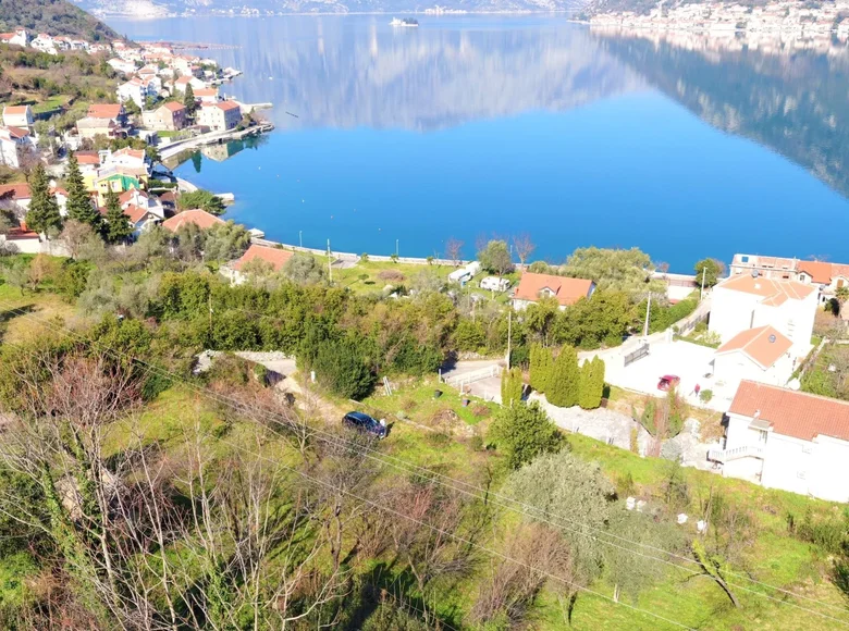 Haus 1 805 m² Stoliv, Montenegro