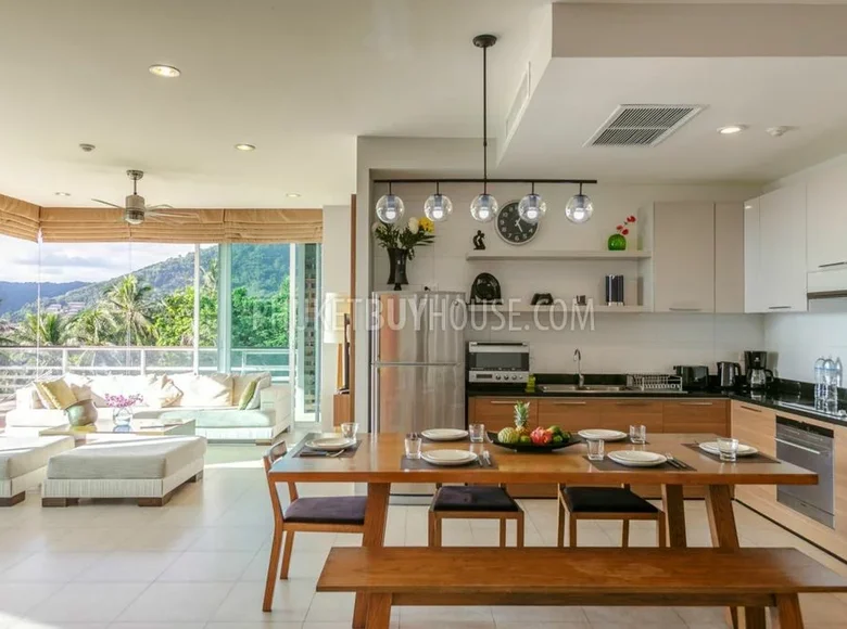 Piso independiente 2 habitaciones 164 m² Karon, Tailandia