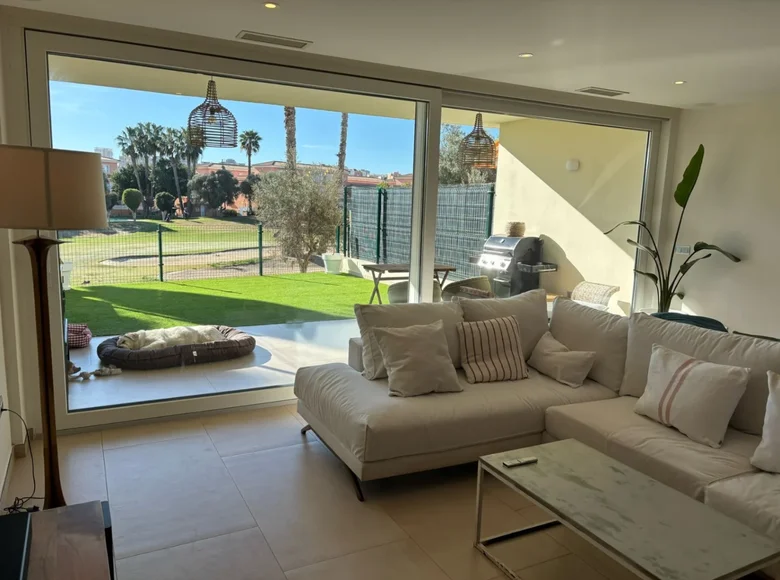 3 bedroom townthouse 218 m² Alicante, Spain
