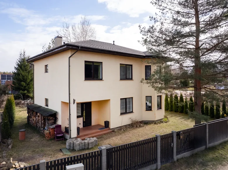 Casa 6 habitaciones 178 m² Kekavas pagasts, Letonia