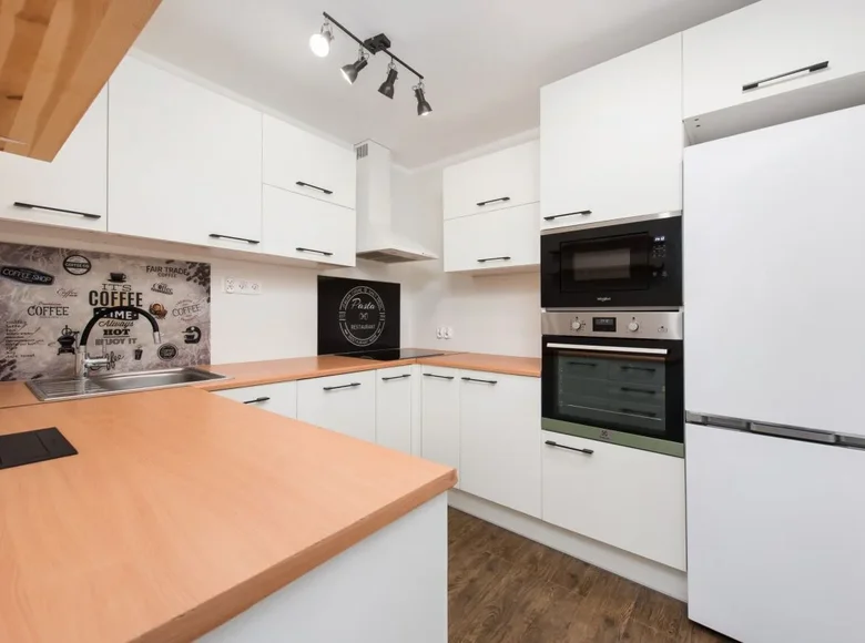 2 room apartment 37 m² Krakow, Poland