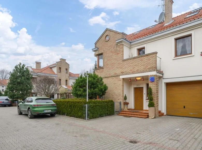 6 room house 247 m² Warsaw, Poland