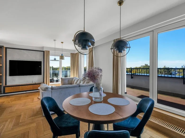 3 room apartment 95 m² in Warsaw, Poland