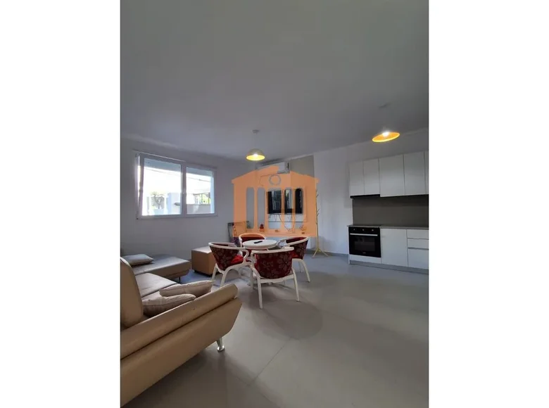 2 room apartment 58 m² in Bashkia Durres, Albania