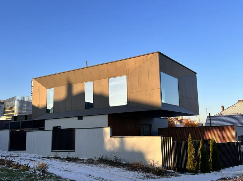 Коттедж 10 комнат 498 м² Минск, Беларусь