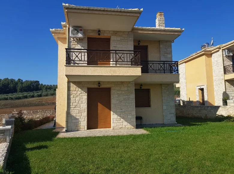 Villa de tres dormitorios 100 m² Nea Fokea, Grecia