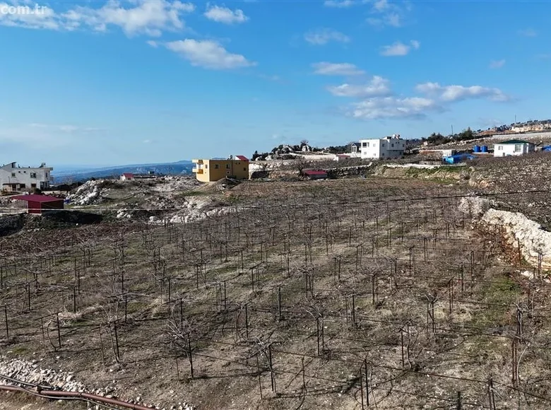 Land 1 m² Sirac, Turkey